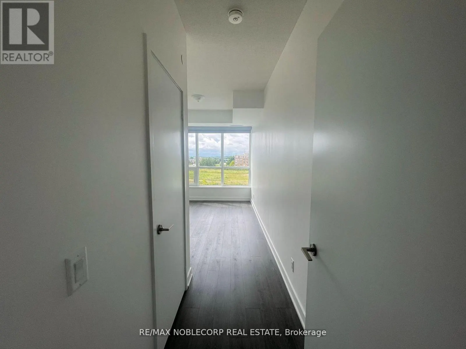 316 - 681 YONGE STREET