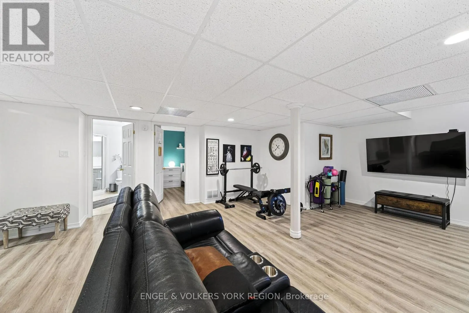 168 HURST DRIVE