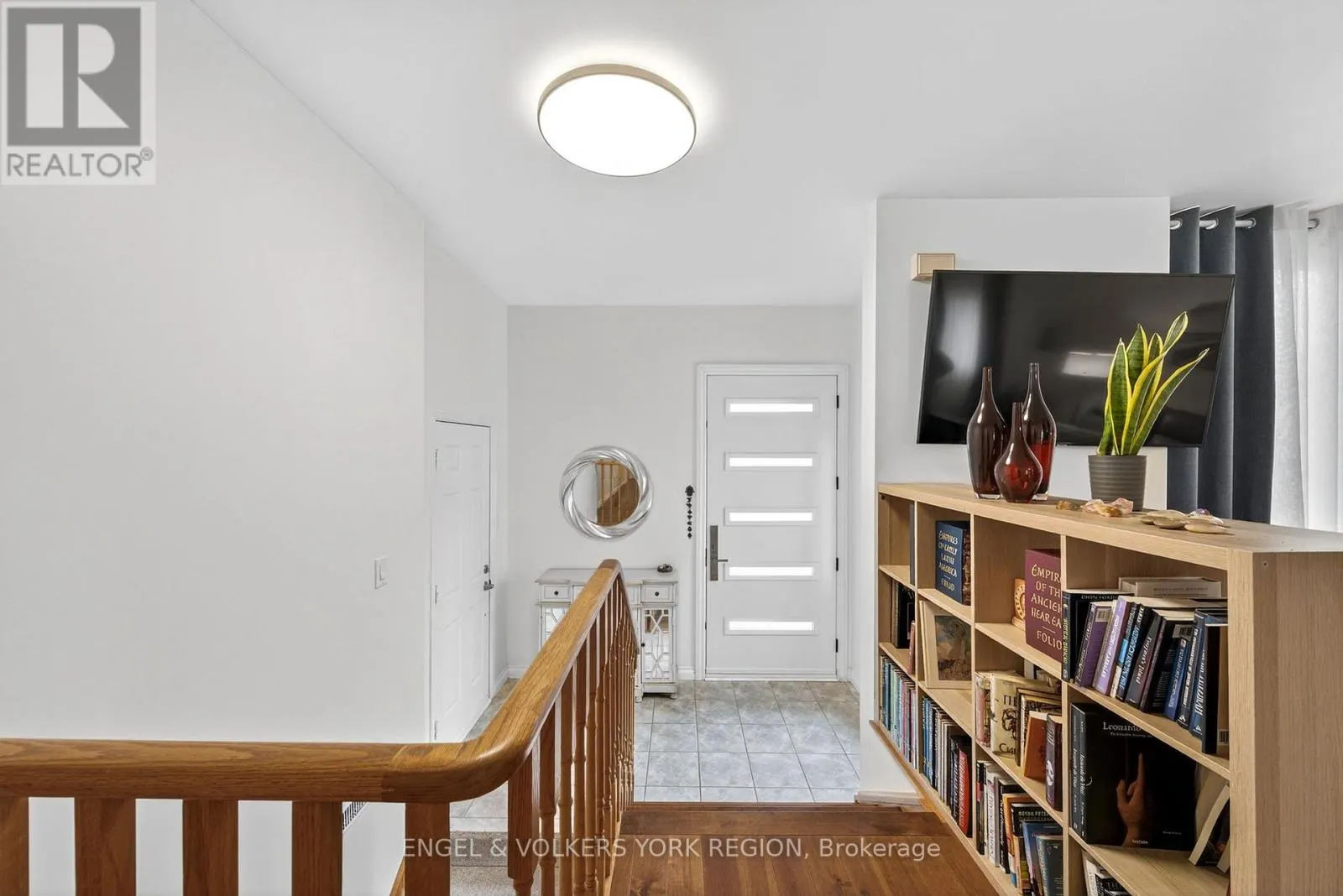 168 HURST DRIVE