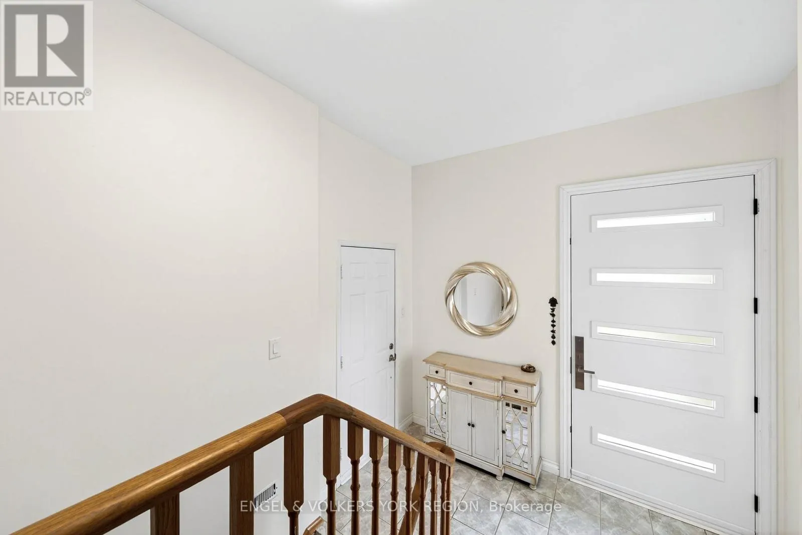 168 HURST DRIVE