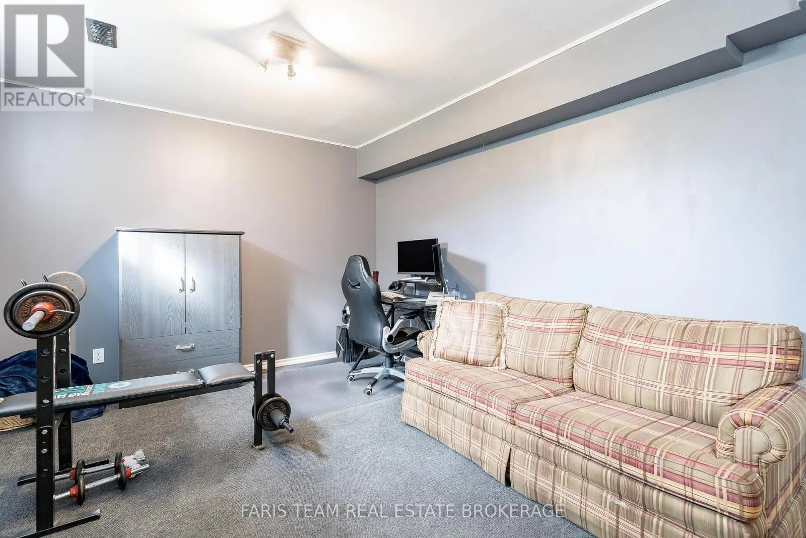 24 MARSELLUS DRIVE