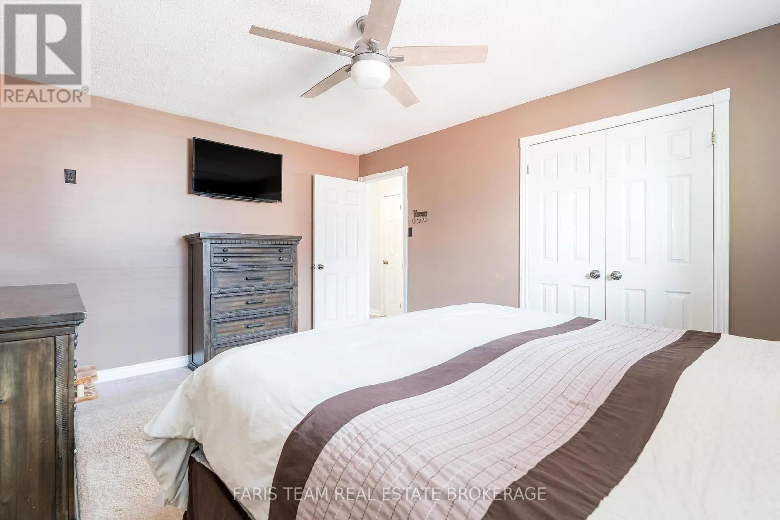 24 MARSELLUS DRIVE