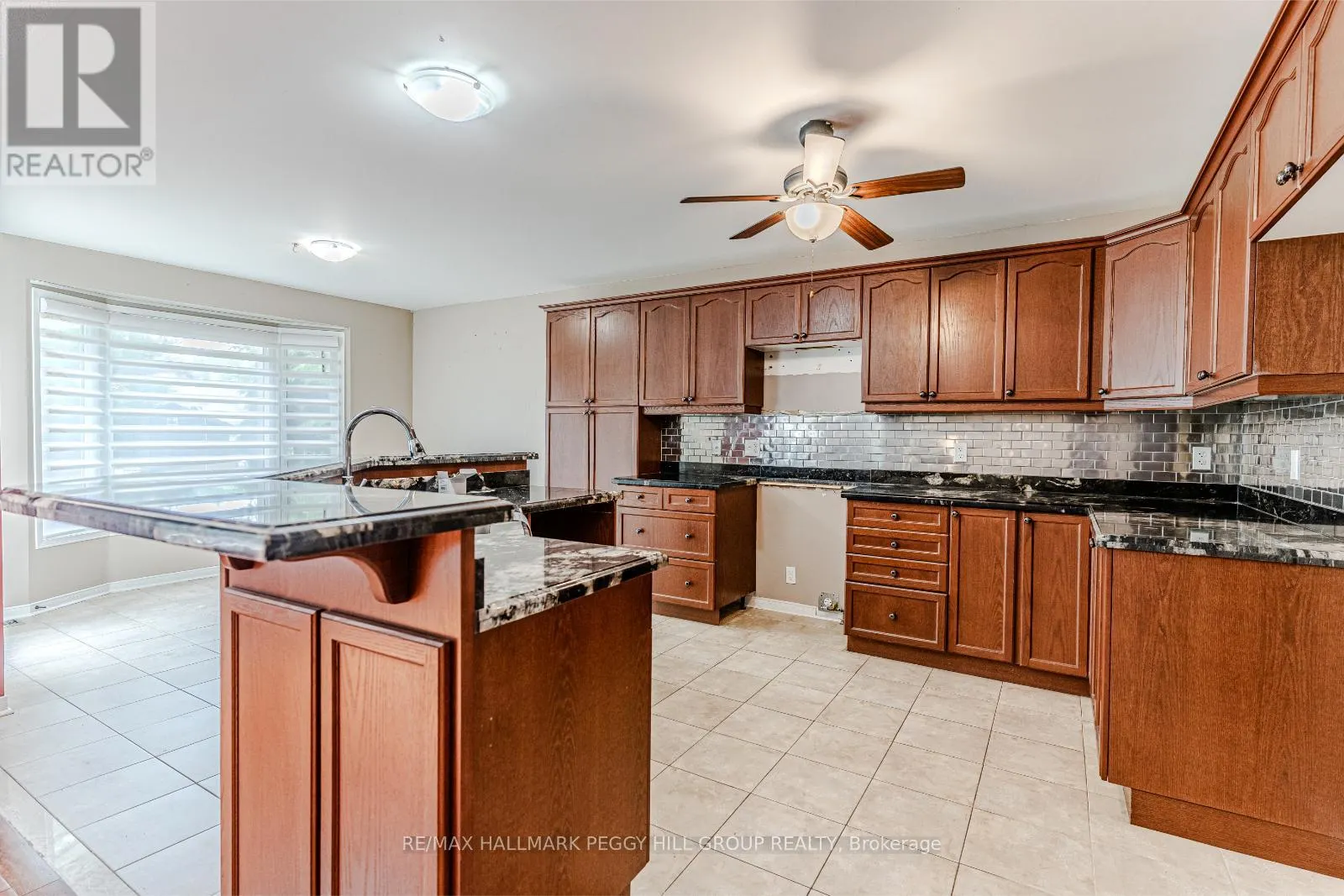 31 FAWNDALE CRESCENT