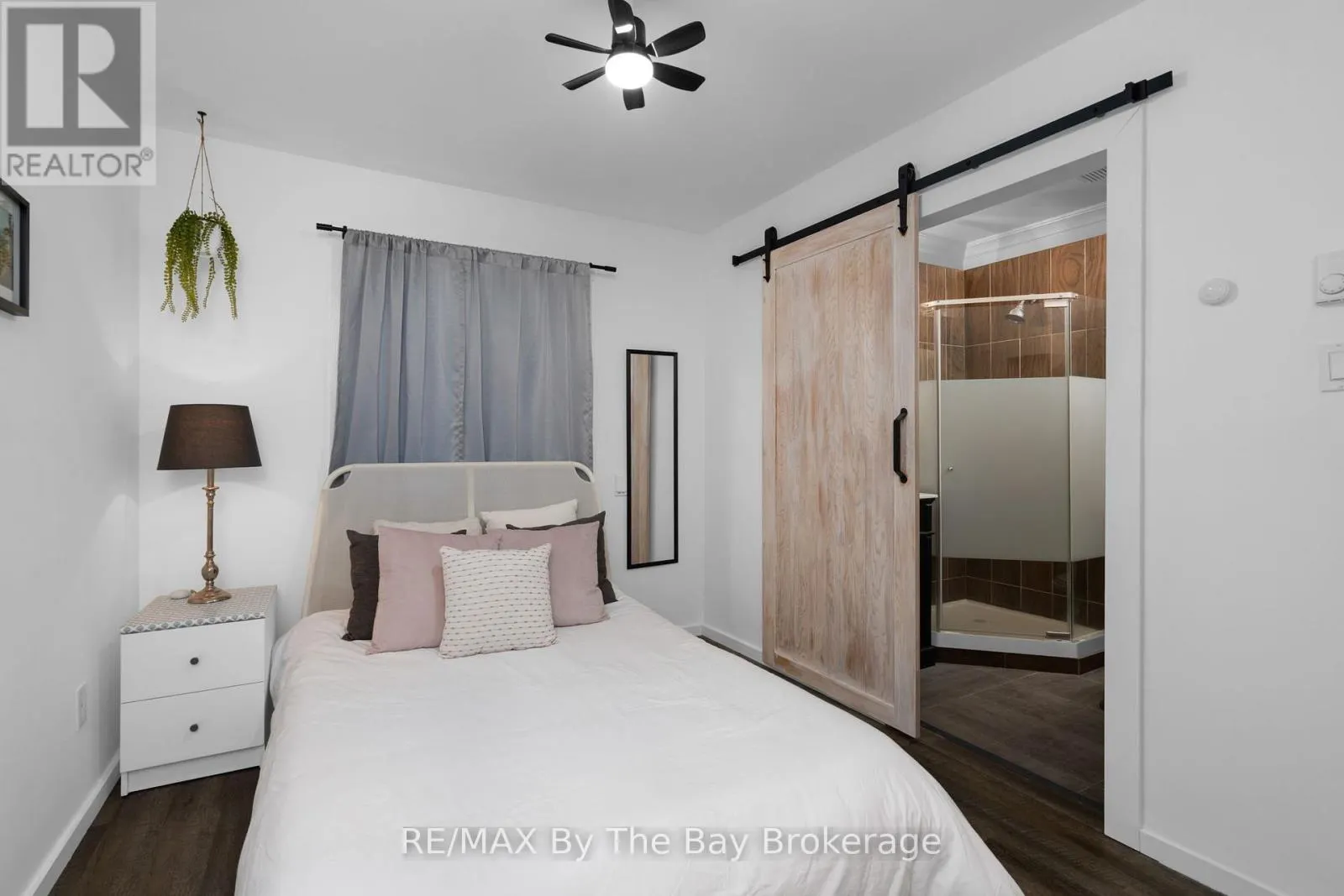 39 - 19 DAWSON DRIVE, #39