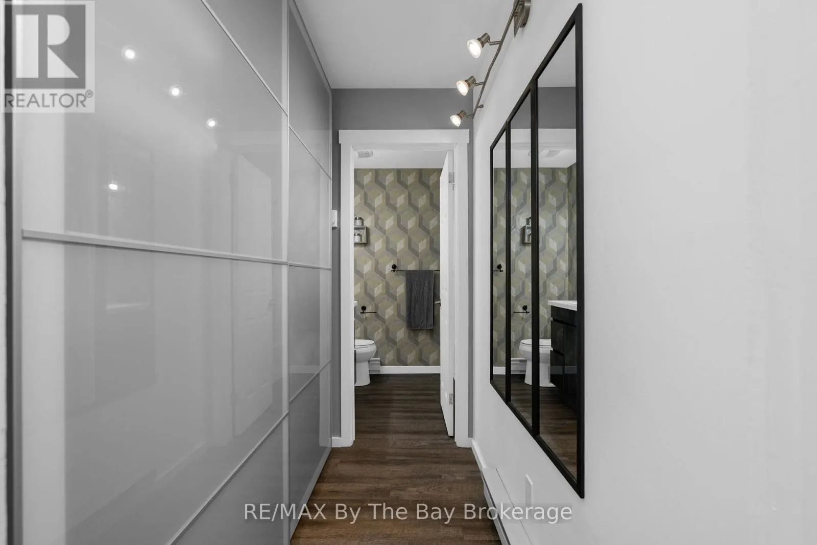 39 - 19 DAWSON DRIVE, #39