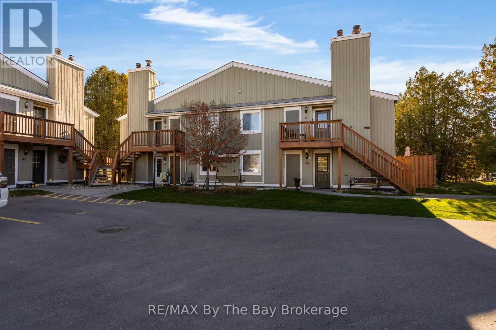 39 - 19 DAWSON DRIVE, #39