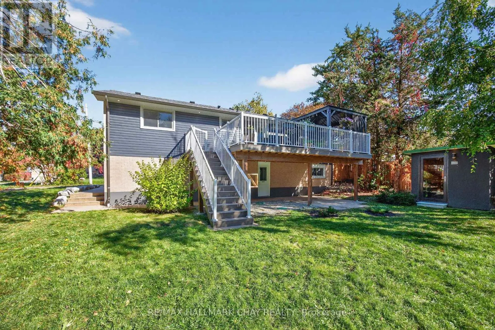 207 MERRETT DRIVE