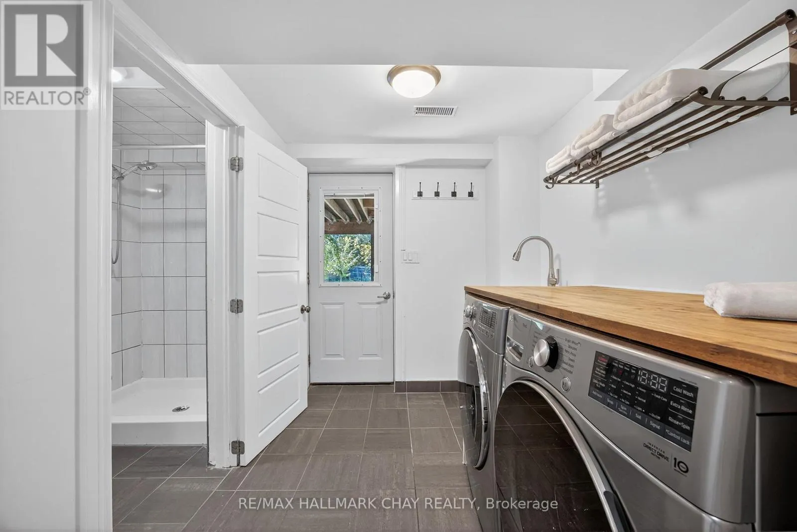 207 MERRETT DRIVE