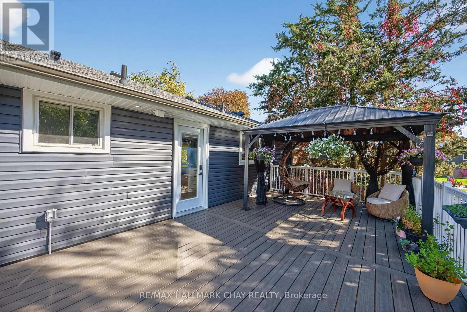 207 MERRETT DRIVE