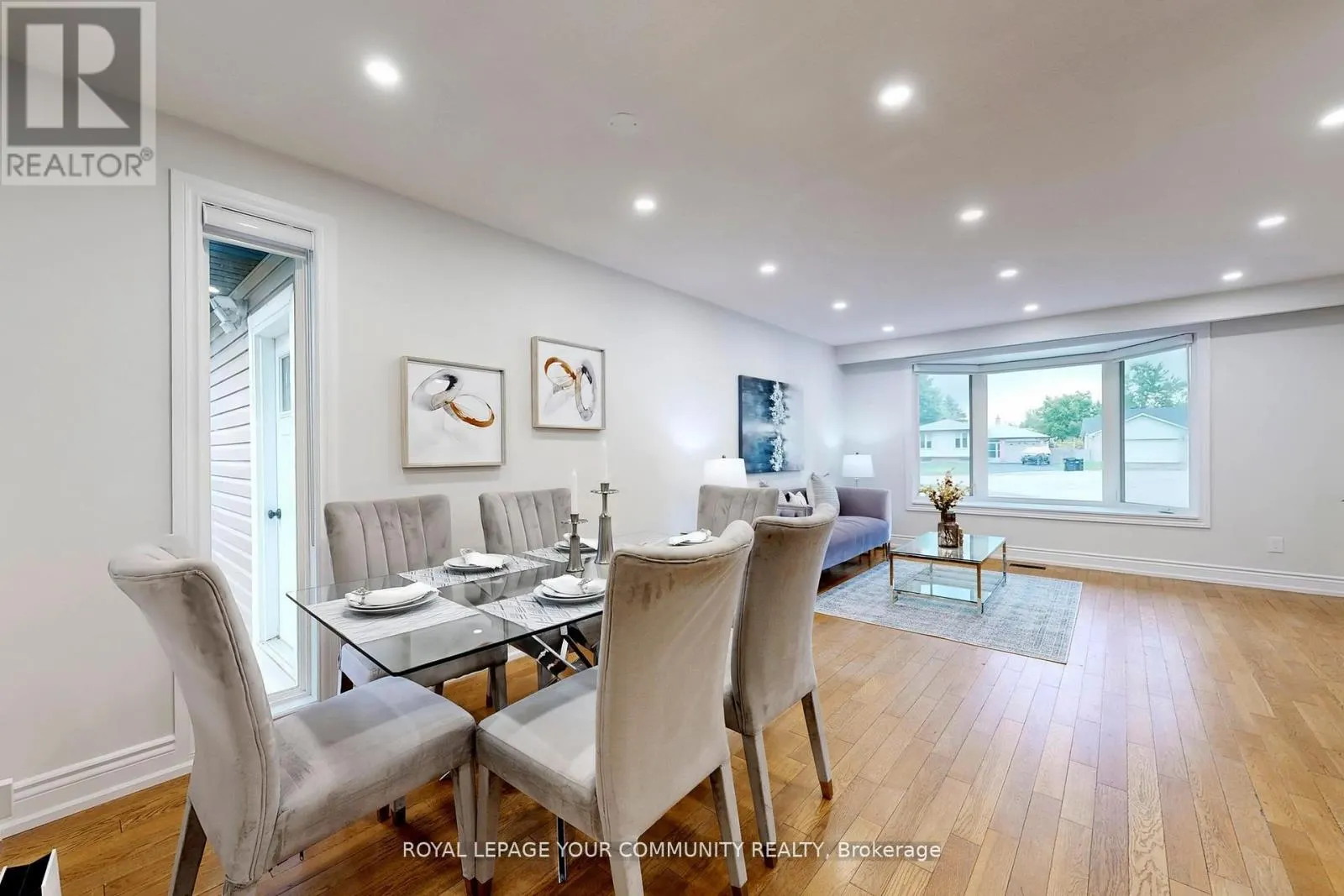 2 CHARLOTTE COURT