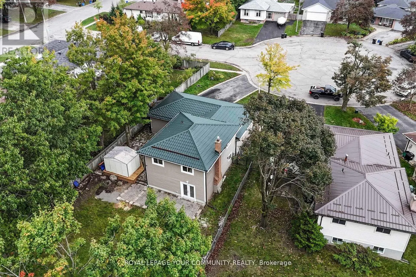 2 CHARLOTTE COURT