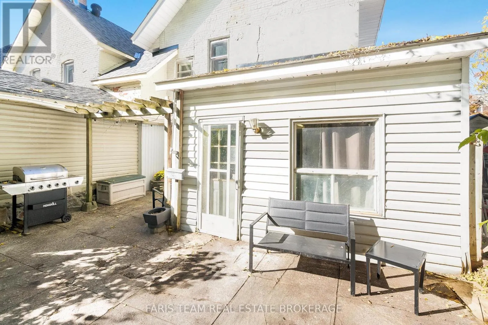 409 DOMINION AVENUE