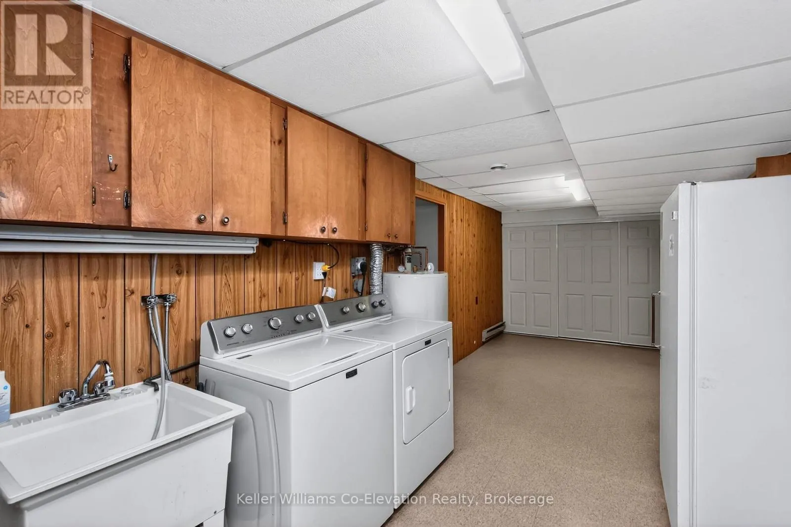 816 PORTAGE PARK LANE