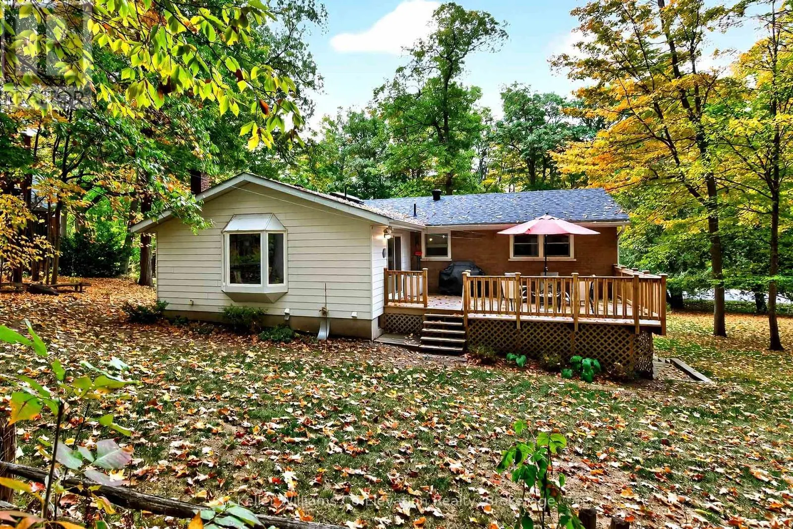 816 PORTAGE PARK LANE