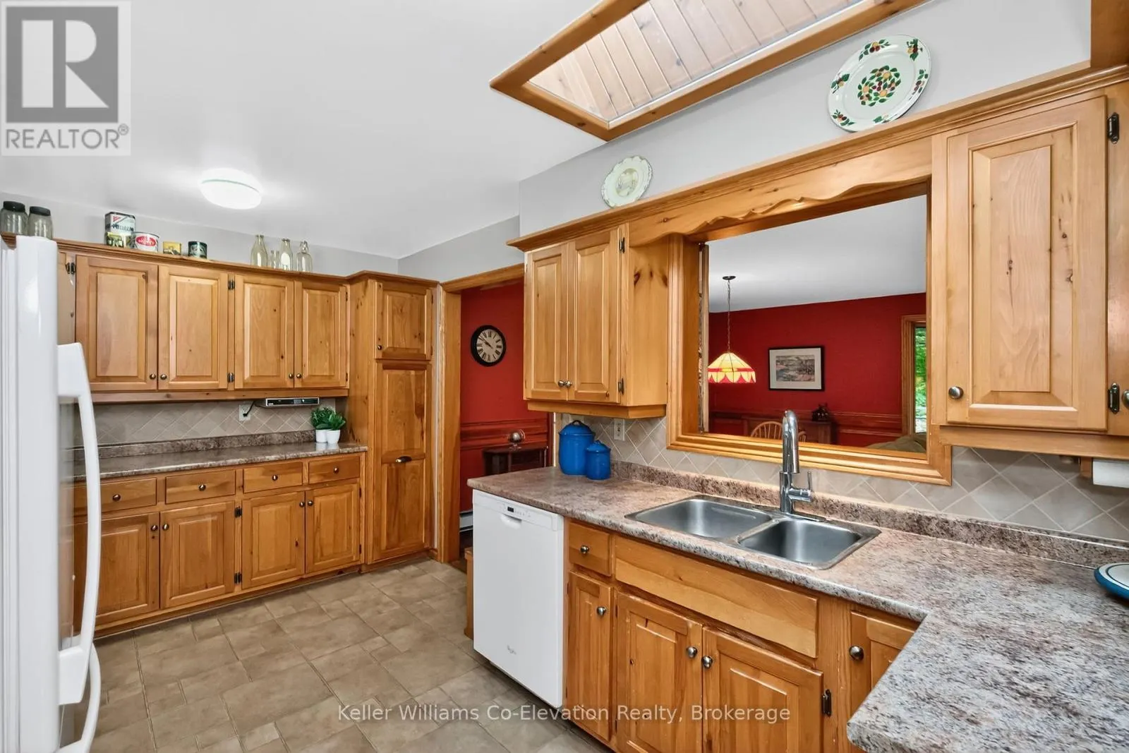 816 PORTAGE PARK LANE