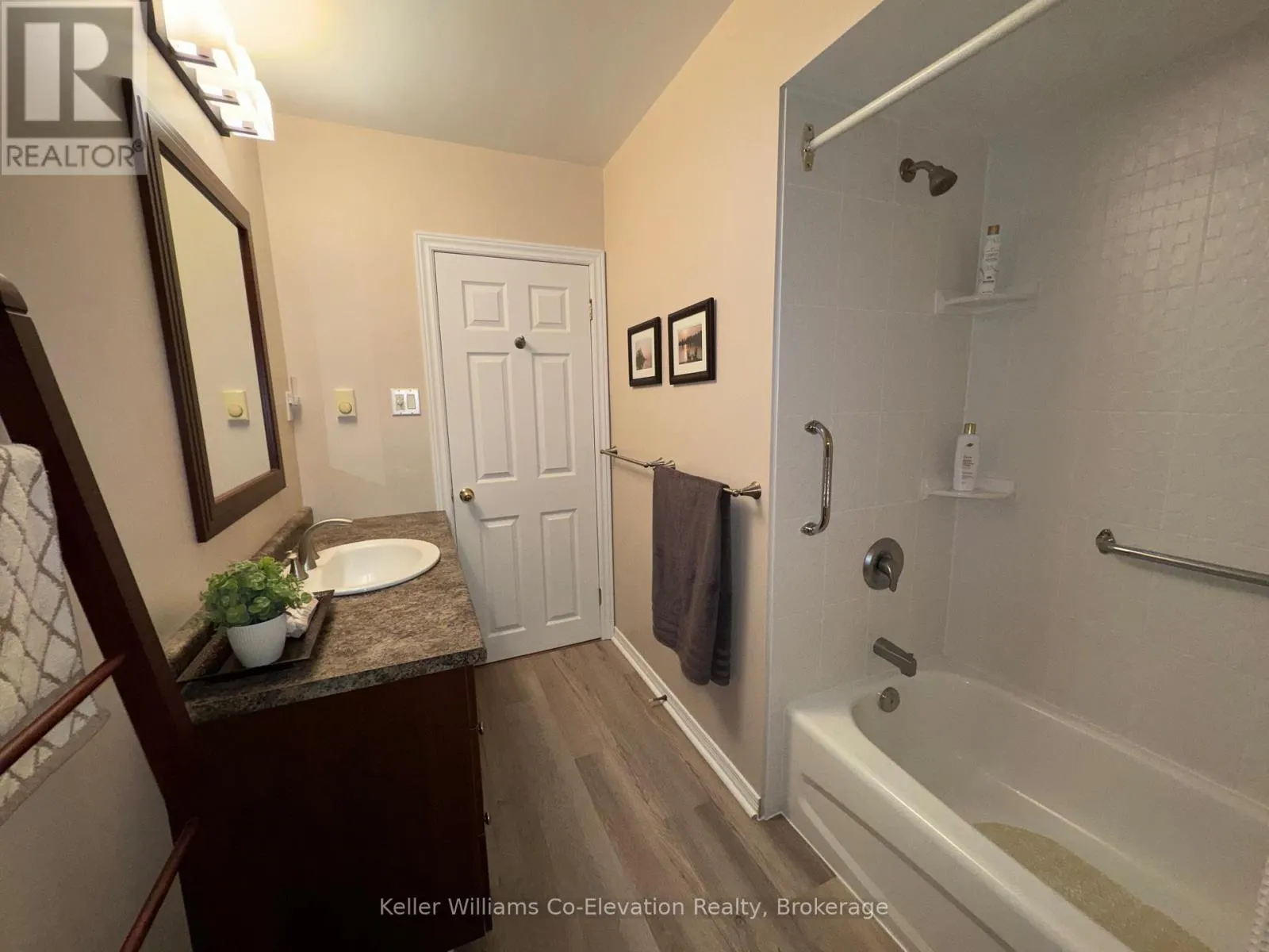 816 PORTAGE PARK LANE