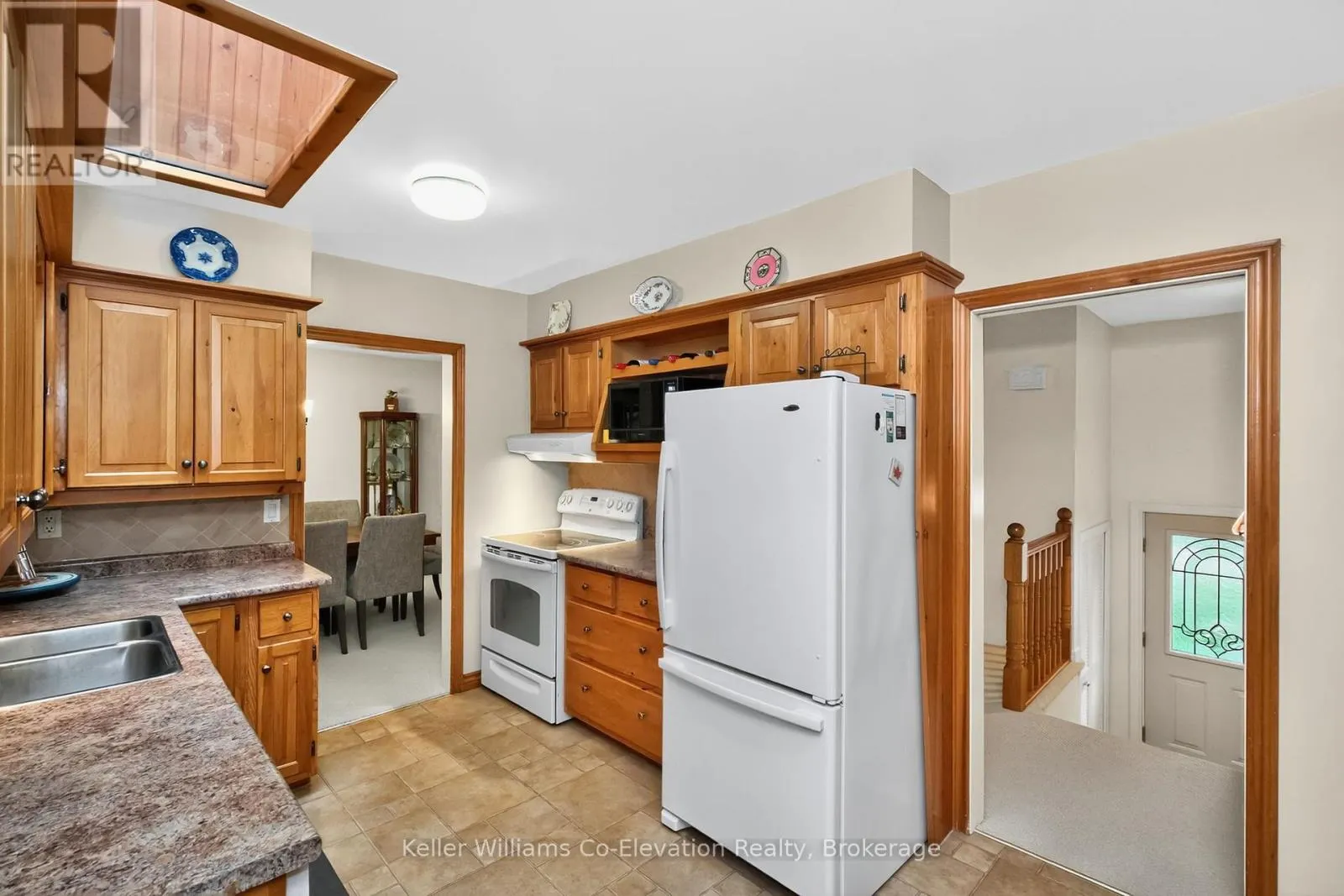 816 PORTAGE PARK LANE