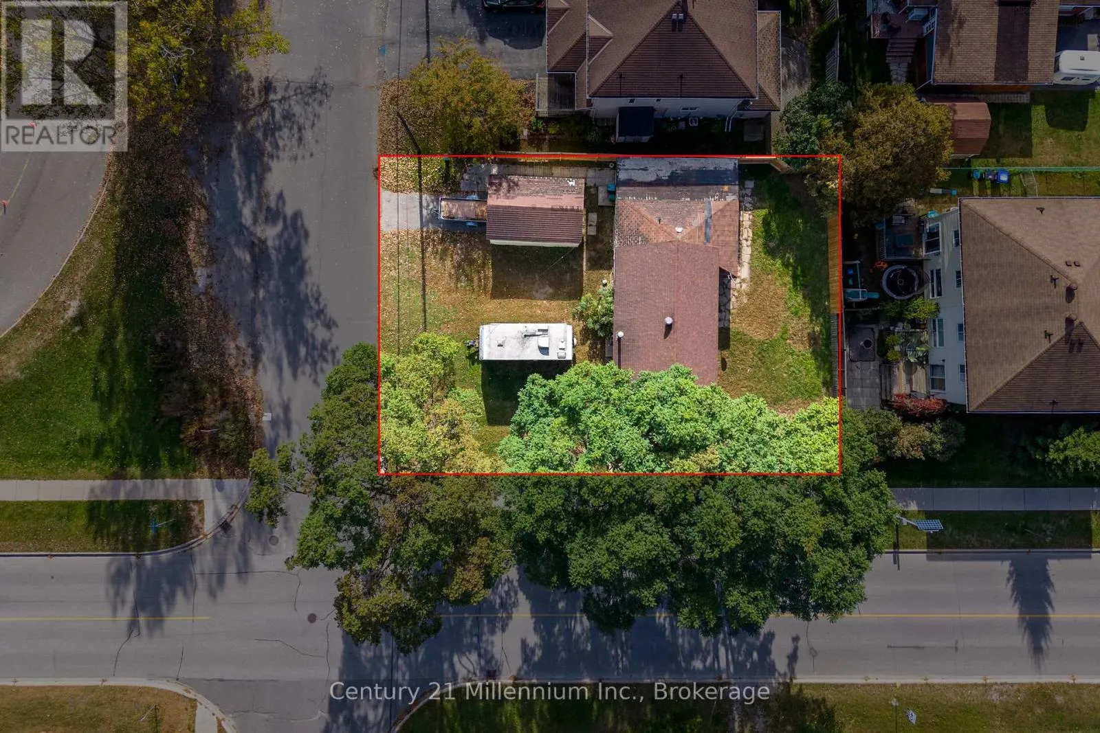 469 ROBERT STREET