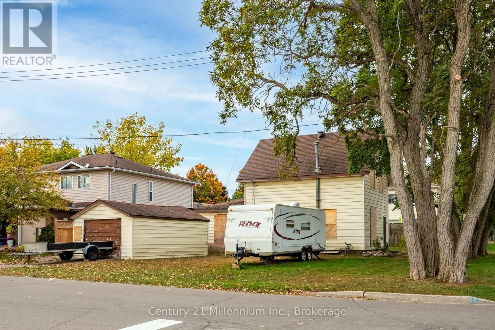 469 ROBERT STREET