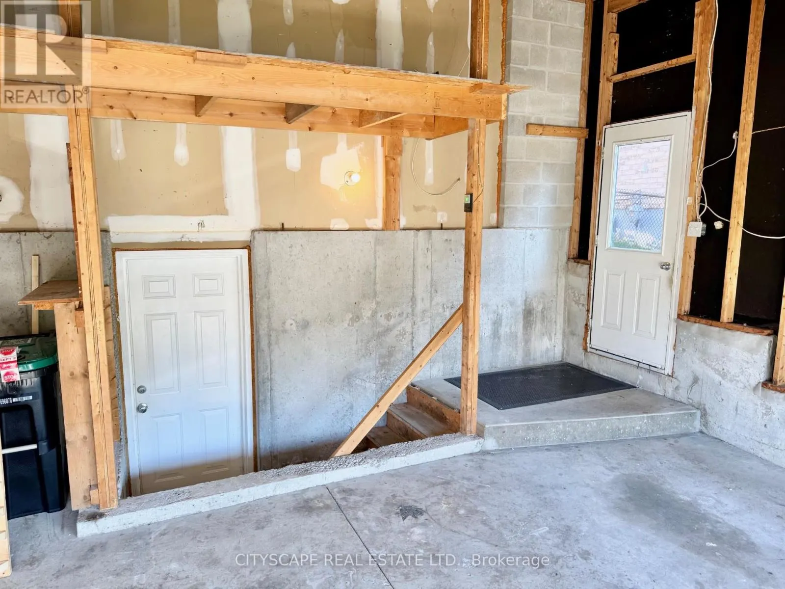 169 CUMMING DRIVE