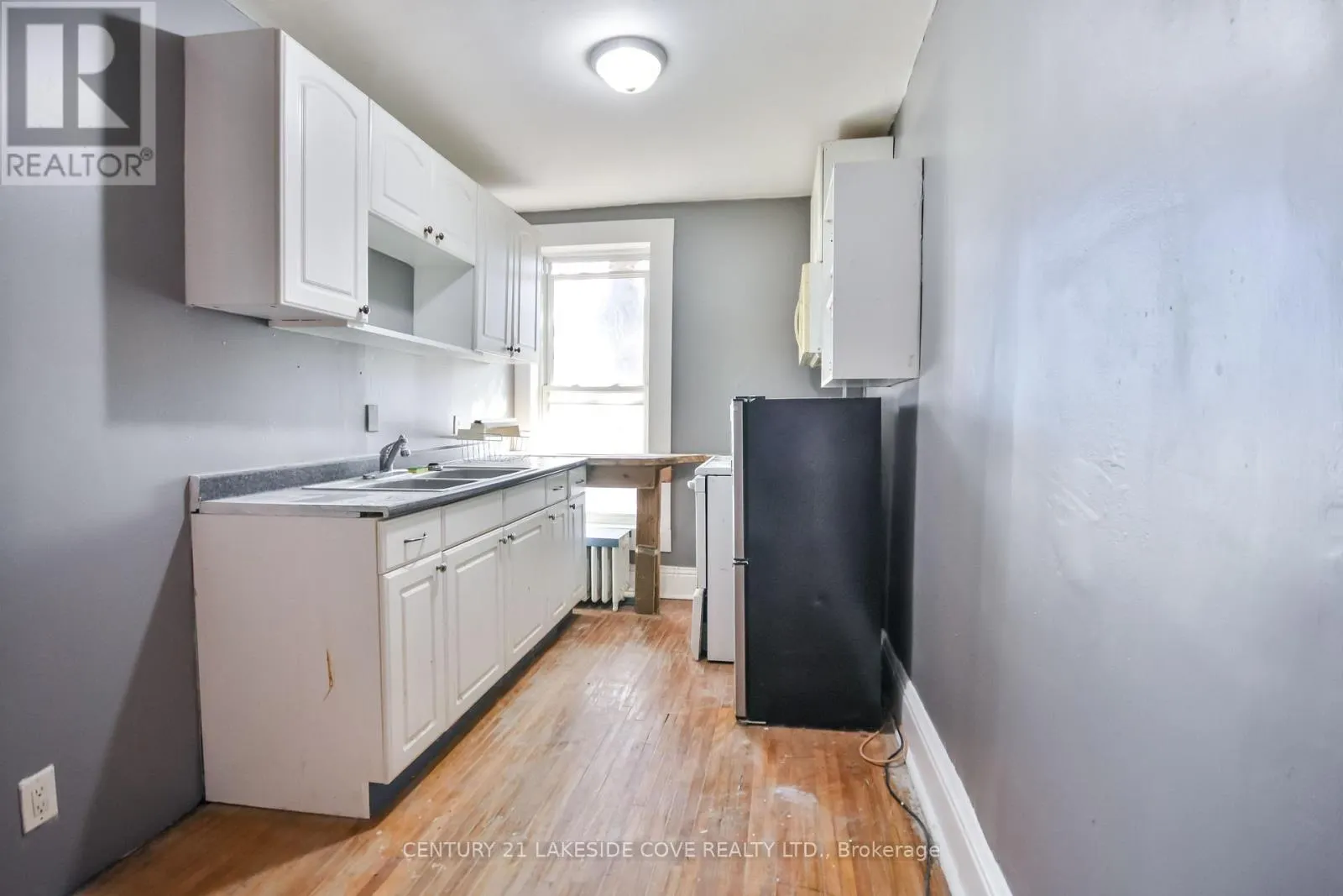 41 ALBERT STREET N