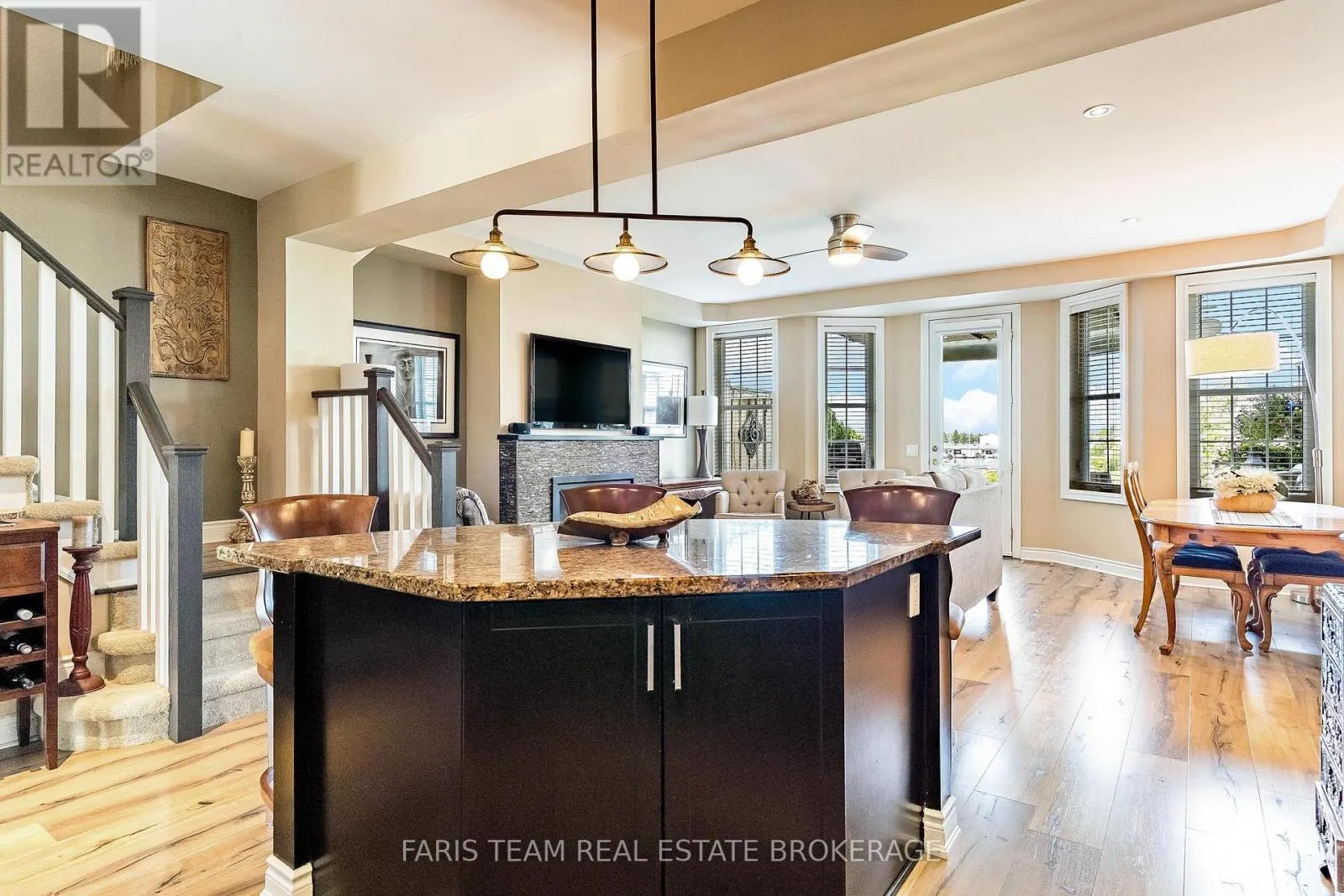 192 WYCLIFFE COVE