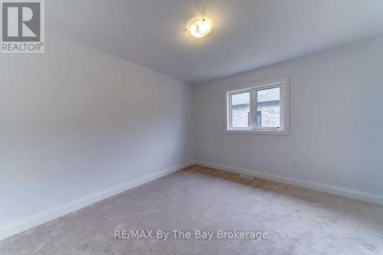 26 AMBER DRIVE