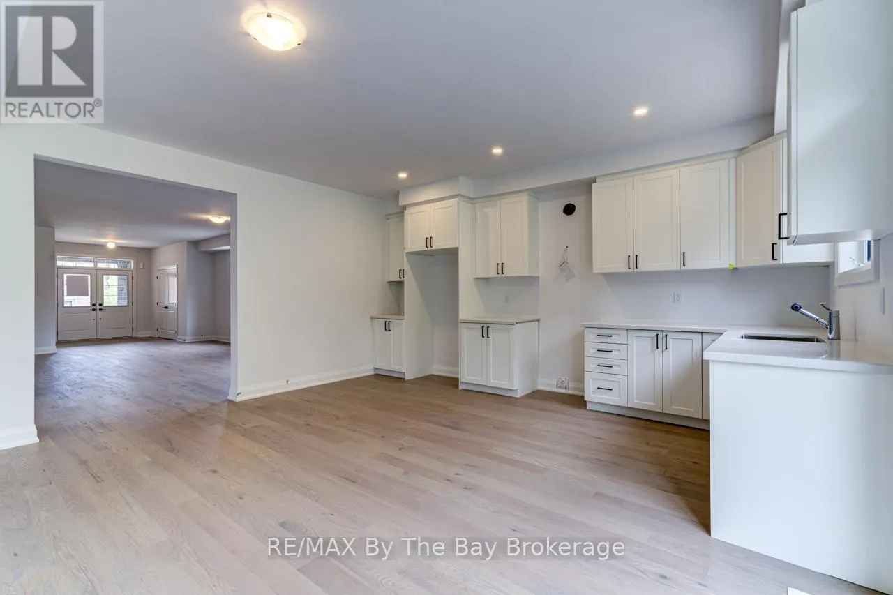 26 AMBER DRIVE
