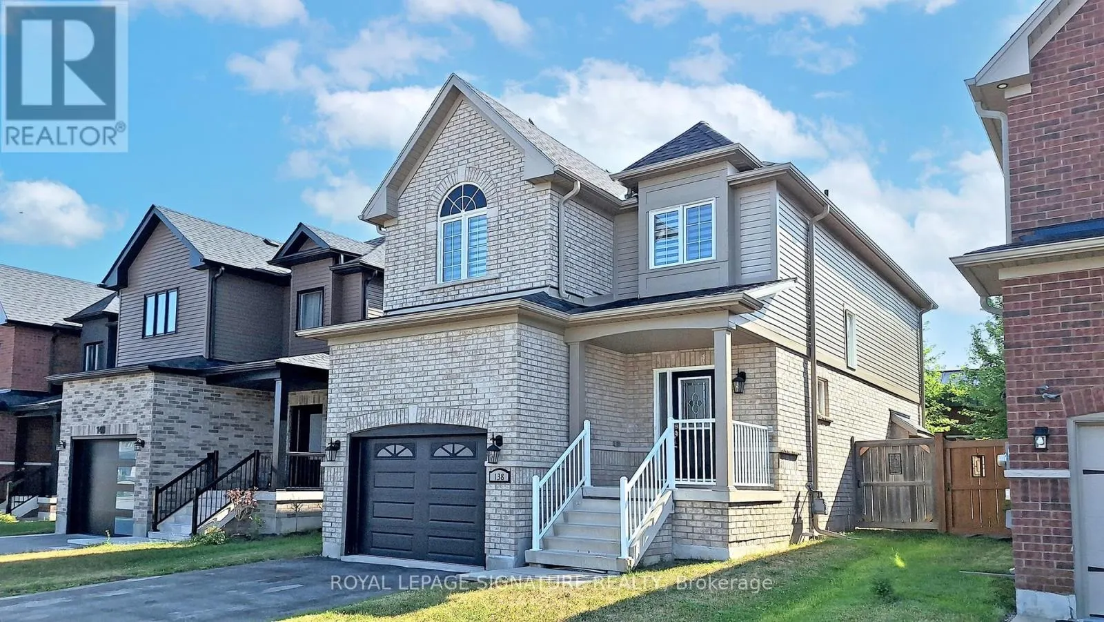 138 SUN KING CRESCENT