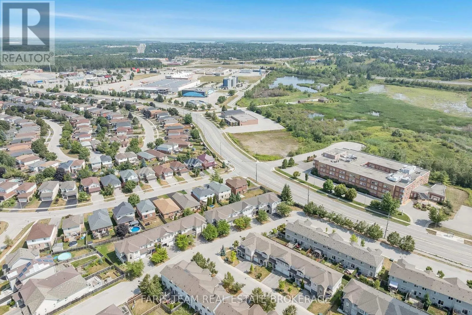 2 VANESSA DRIVE
