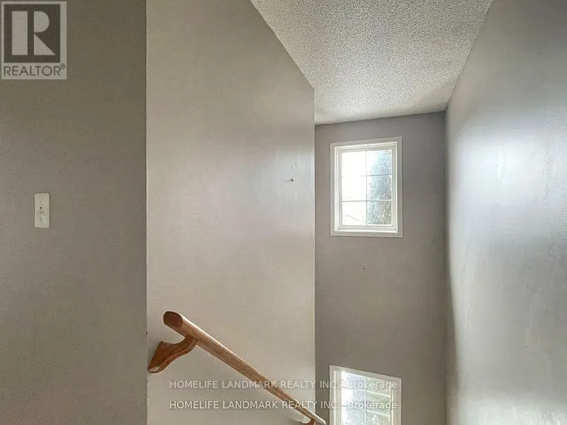 72 DUNSMORE LANE