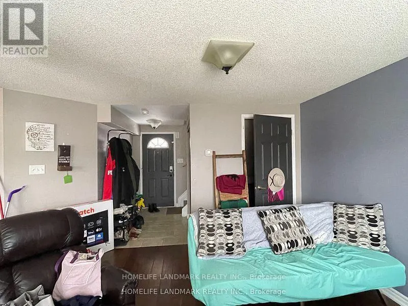 72 DUNSMORE LANE