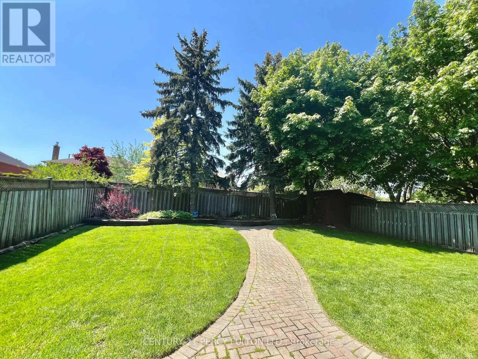 54 CITYVIEW CIRCLE