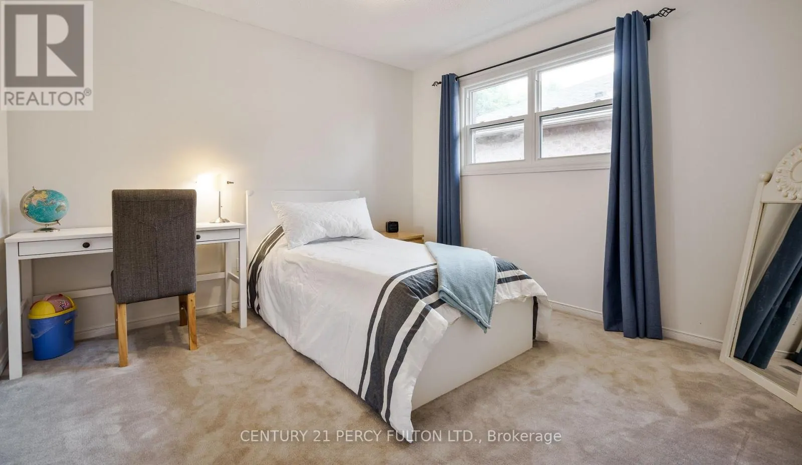 54 CITYVIEW CIRCLE