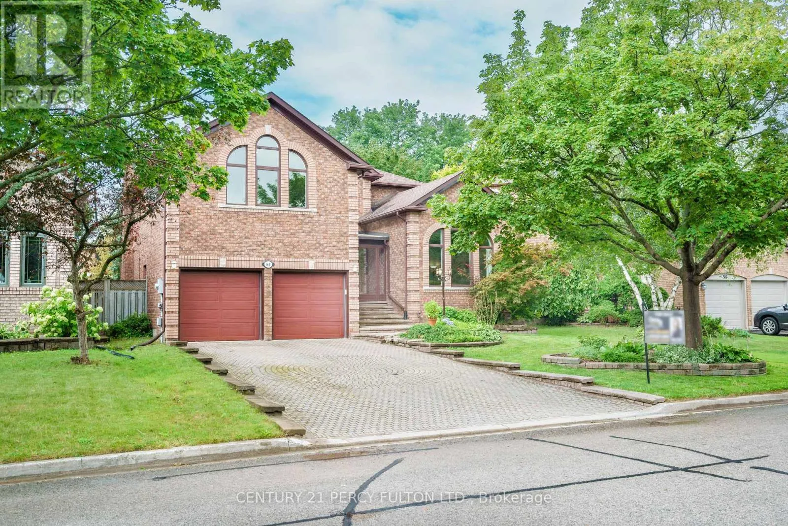 54 CITYVIEW CIRCLE