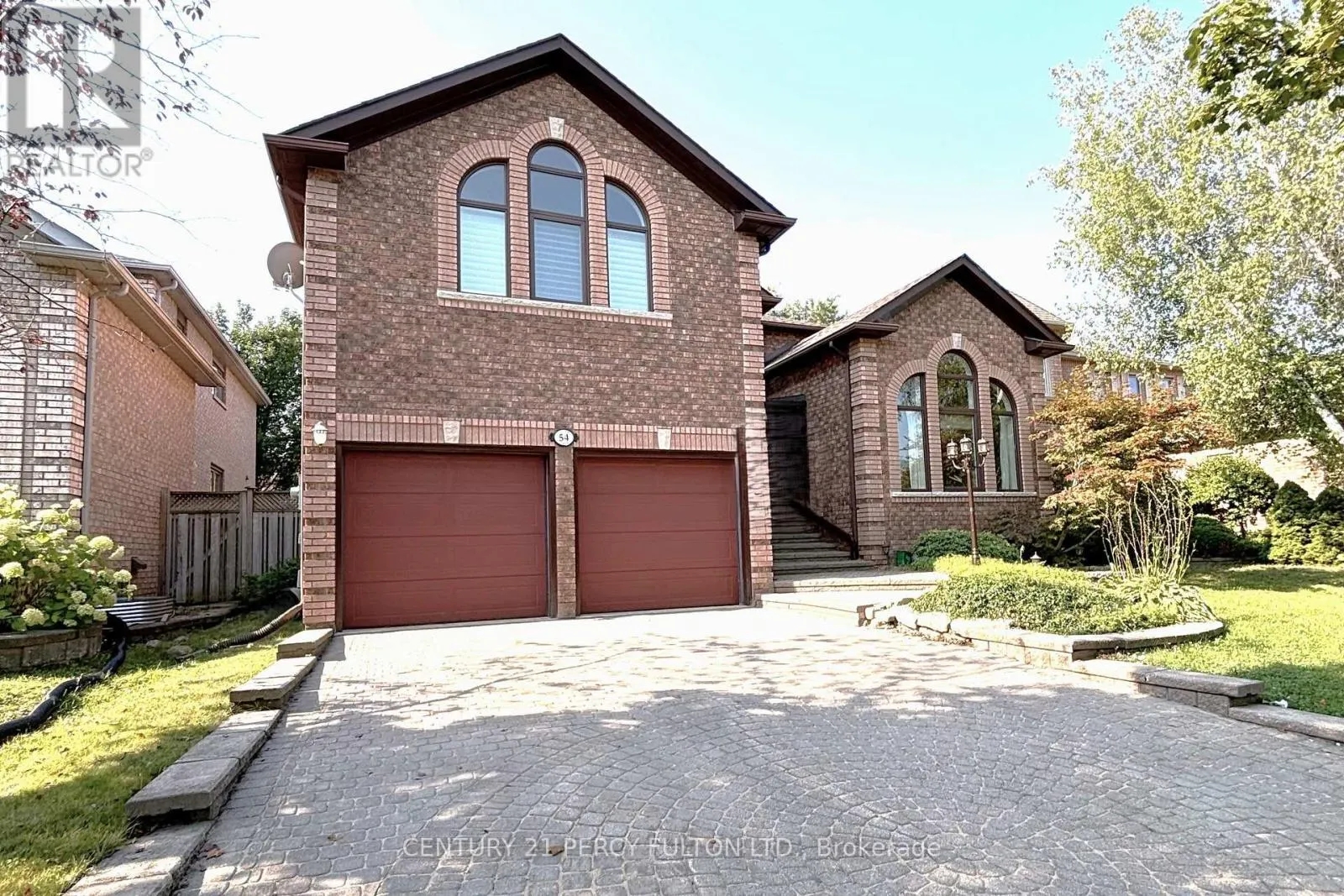 54 CITYVIEW CIRCLE