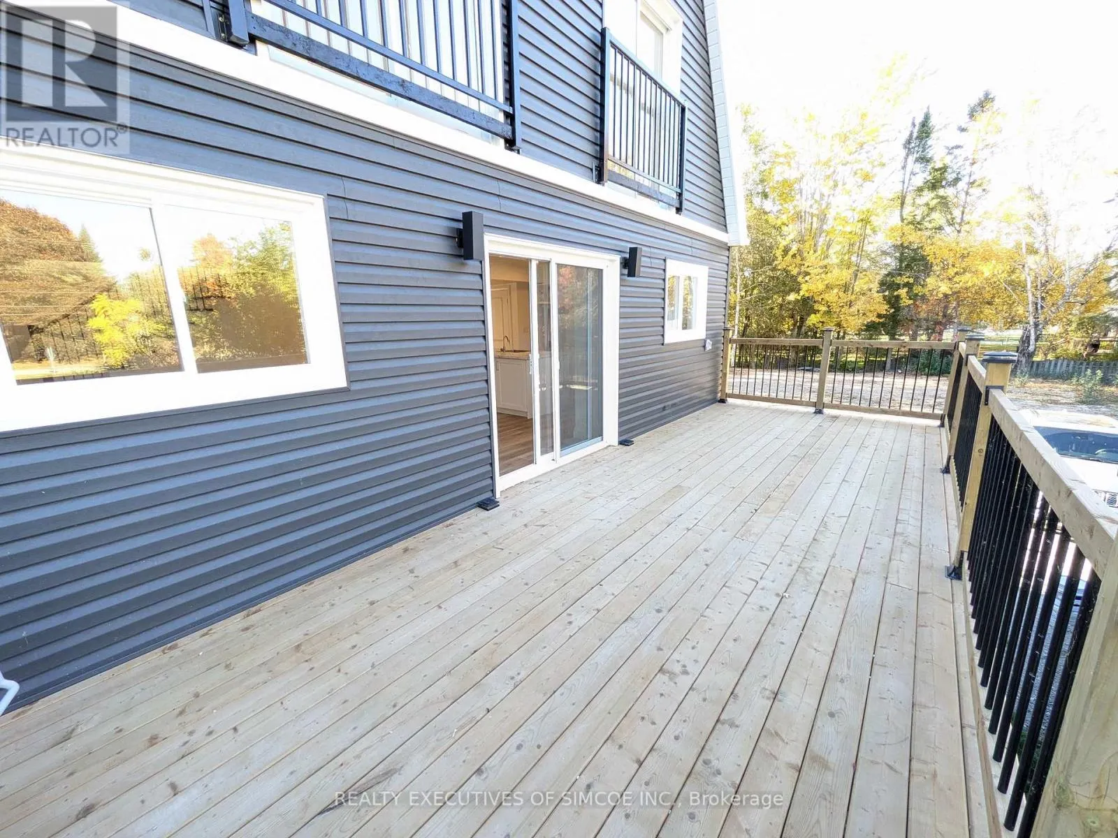 3464 BAYOU ROAD