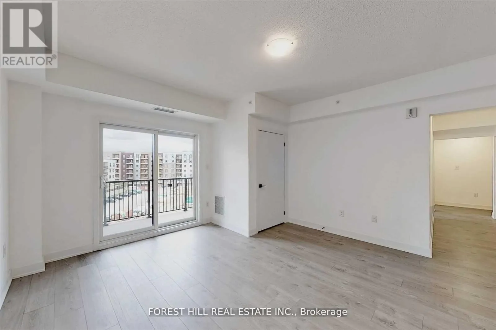 511 - 5 CHEF LANE