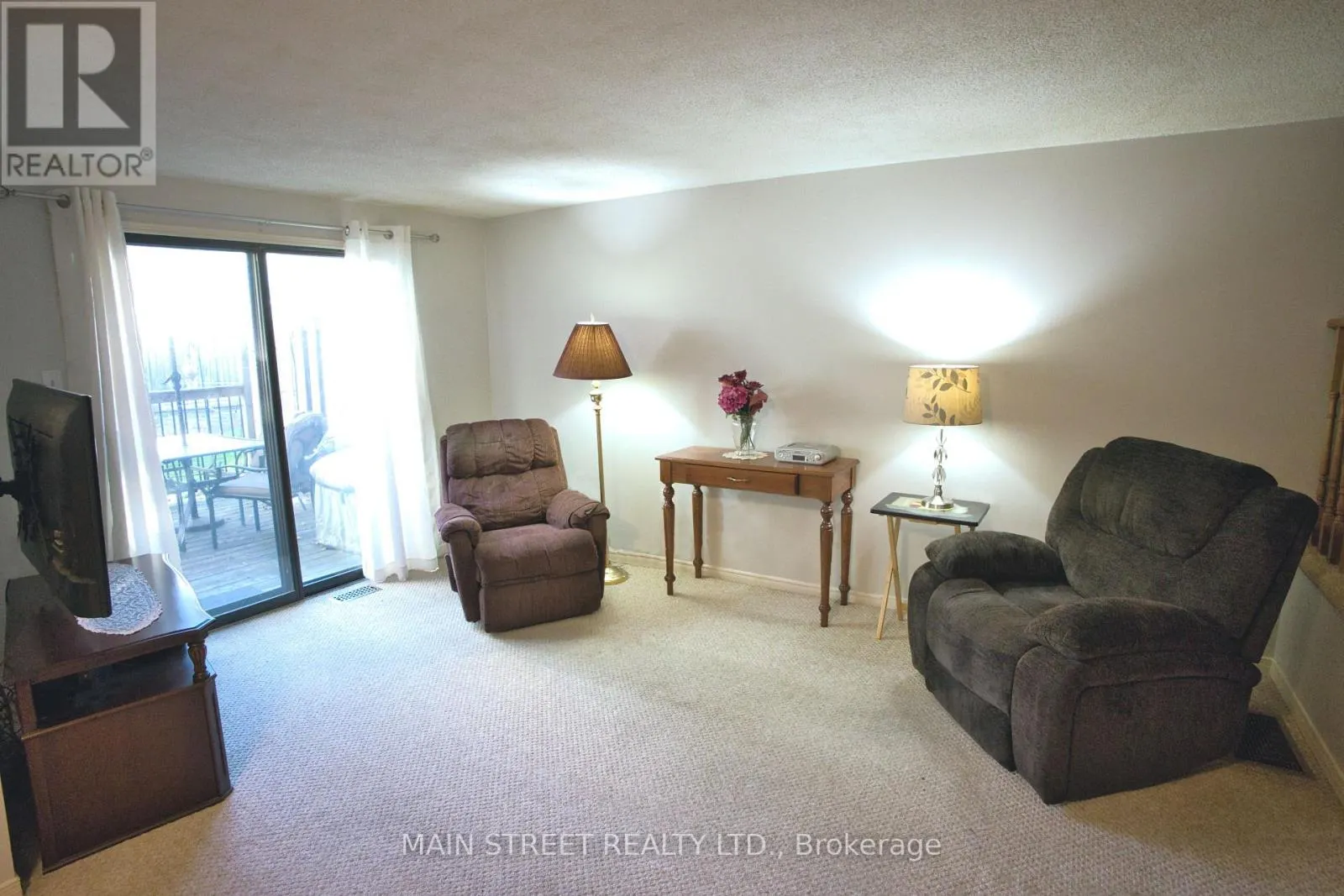 13 QUAIL CRESCENT