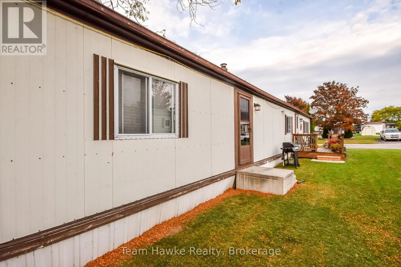 48 NORTHLAND DRIVE