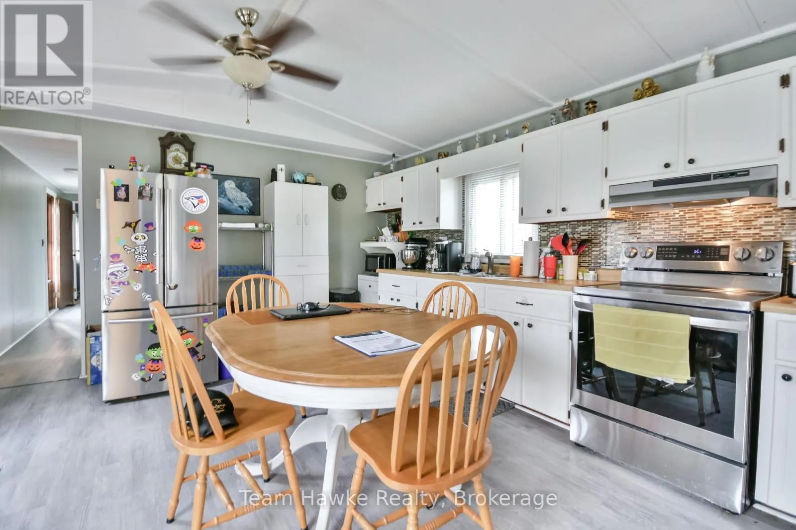 48 NORTHLAND DRIVE