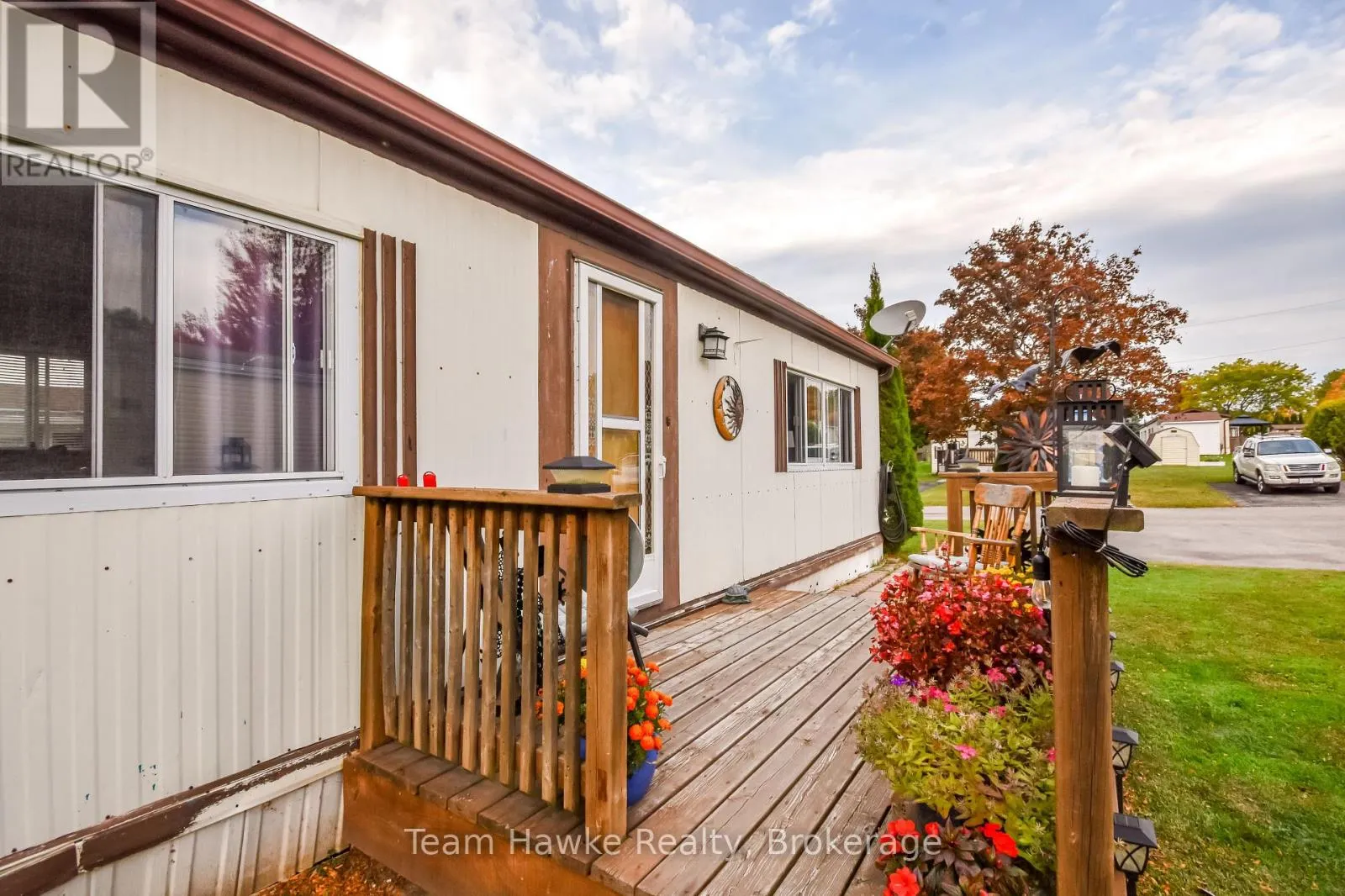 48 NORTHLAND DRIVE