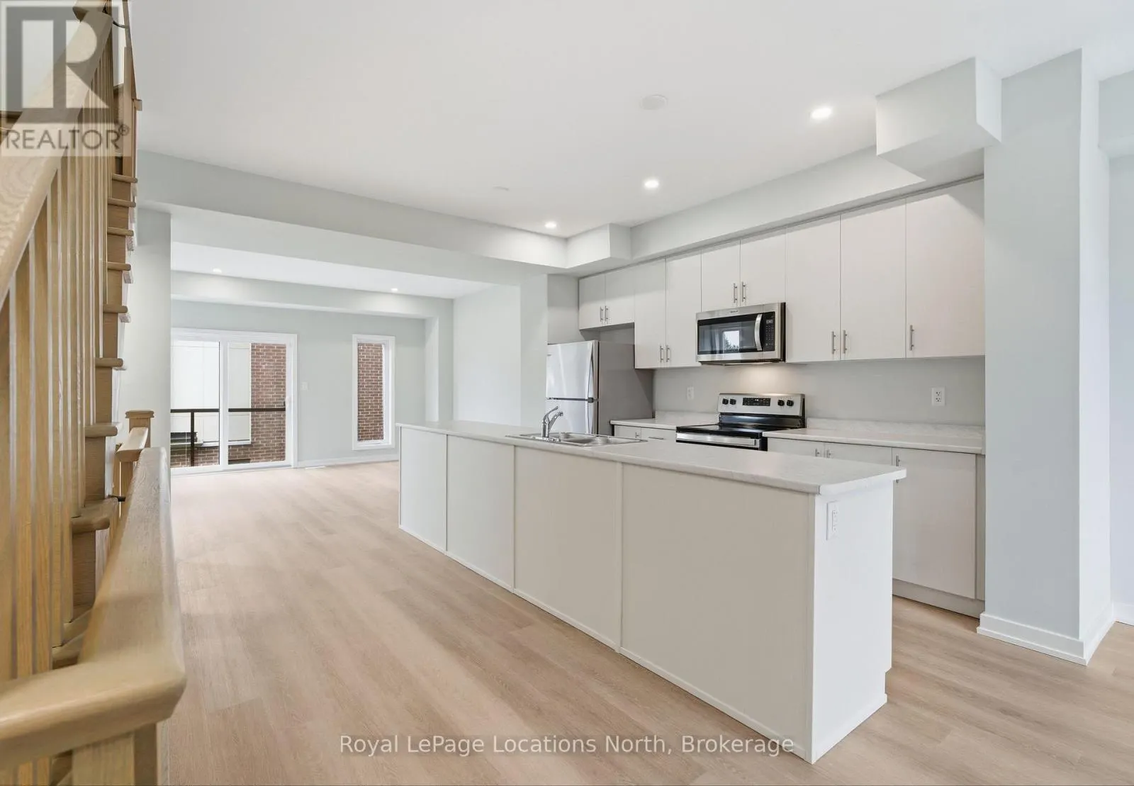 2 WINTERS CRESCENT