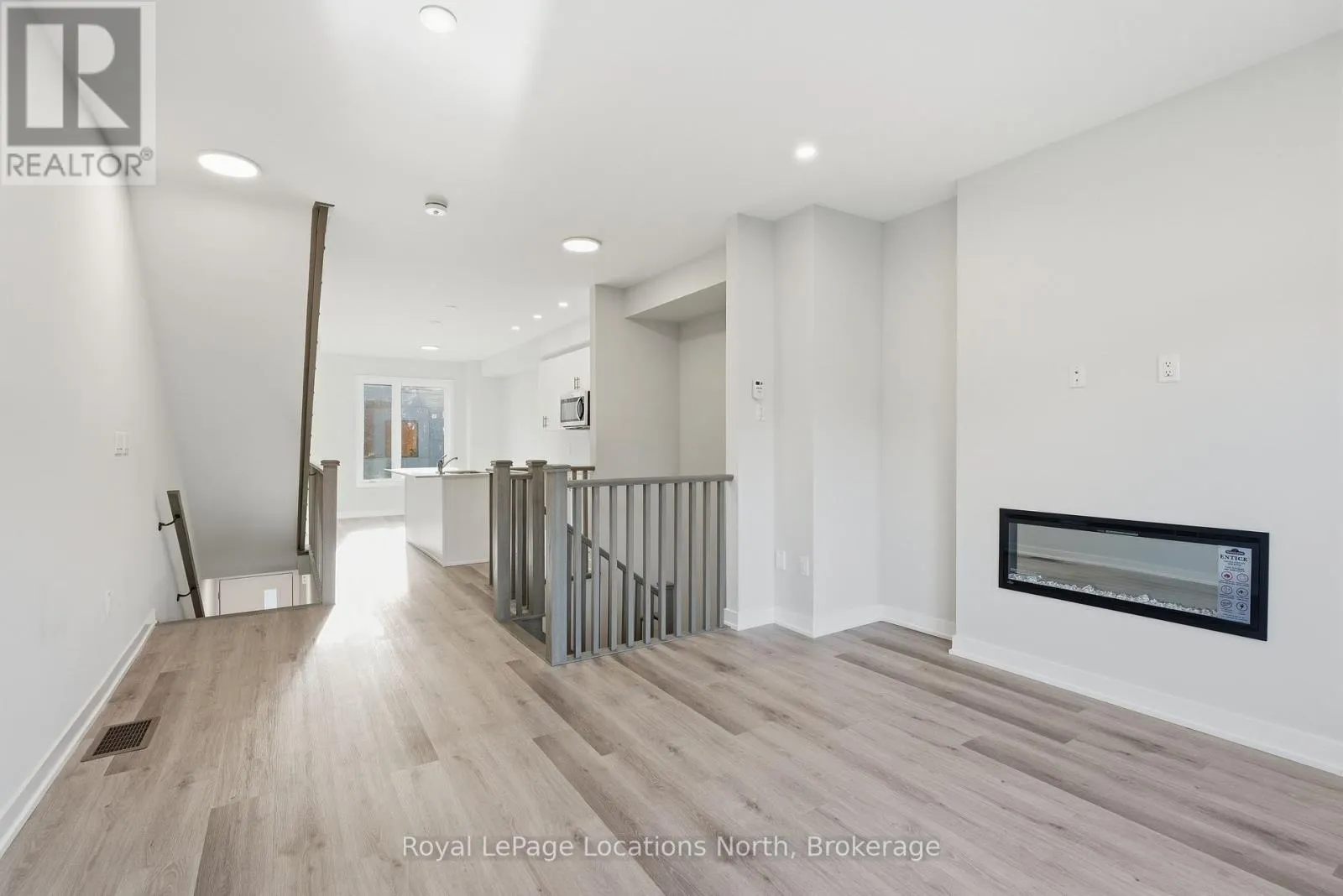 42 WINTERS CRESCENT
