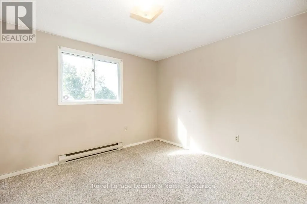 677 BAYVIEW DRIVE
