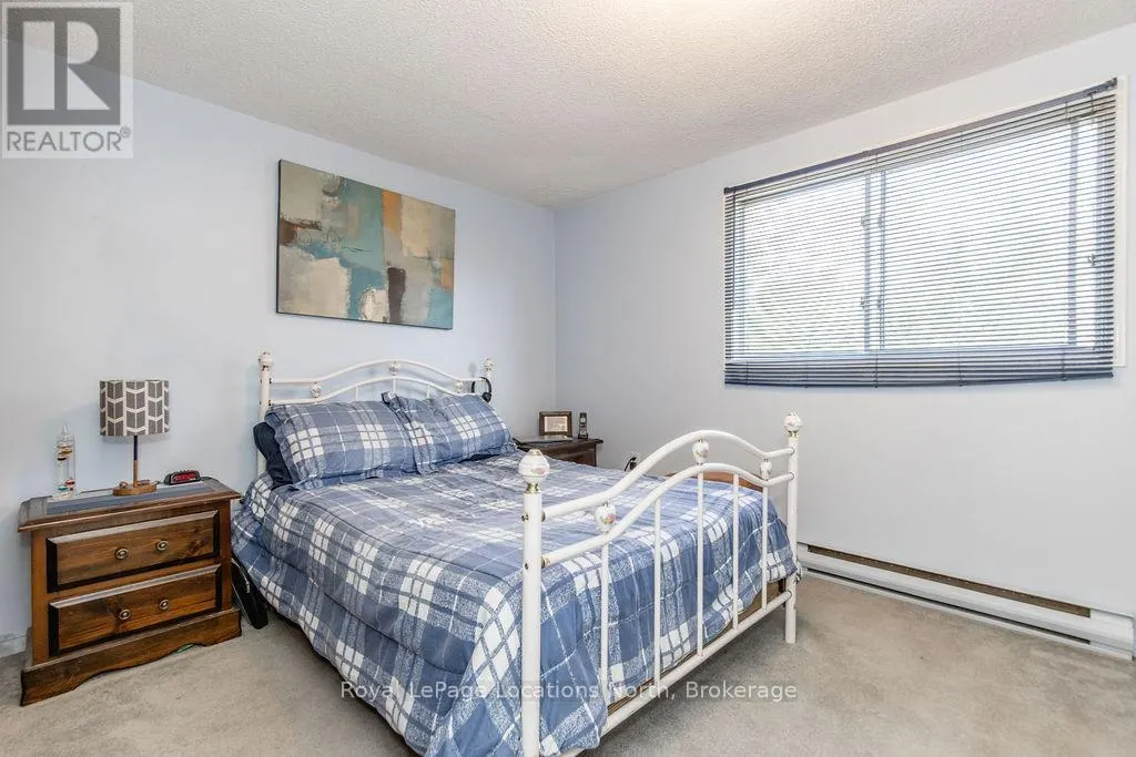 677 BAYVIEW DRIVE