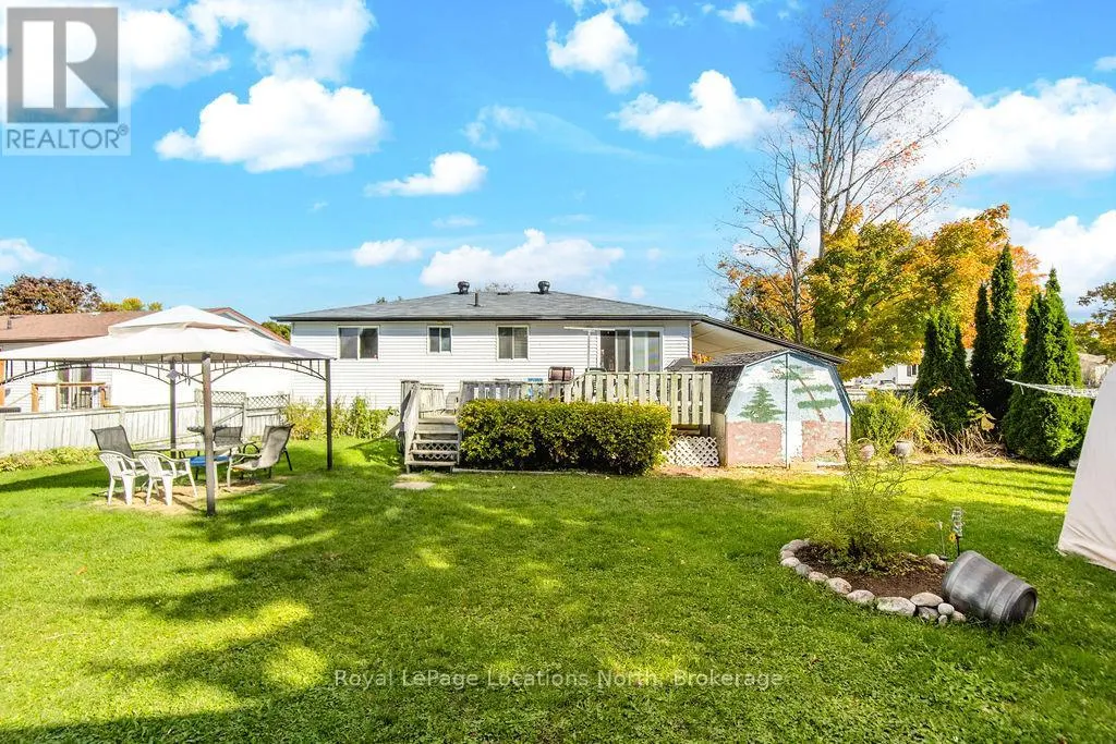677 BAYVIEW DRIVE