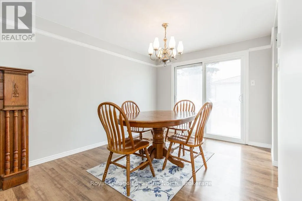 677 BAYVIEW DRIVE
