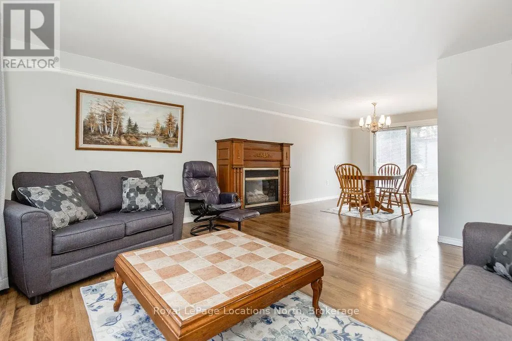 677 BAYVIEW DRIVE