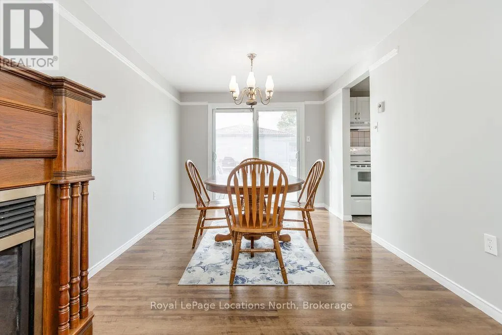 677 BAYVIEW DRIVE